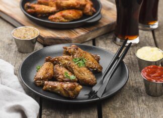 Spicy Chicken Wings. Photo: Freepik