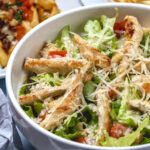 Pasta salad with chicken. Photo: Freepik