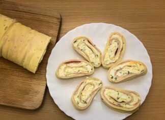 Cheese rolls with ham and eggs. Photo: Andrea